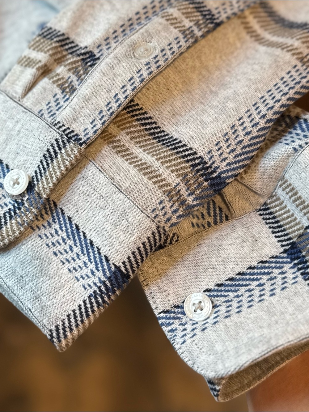 Flag & Anthem Gray Blue Plaid Stretch Flannel Shirt | Size Large NWT - Picture 5 of 9